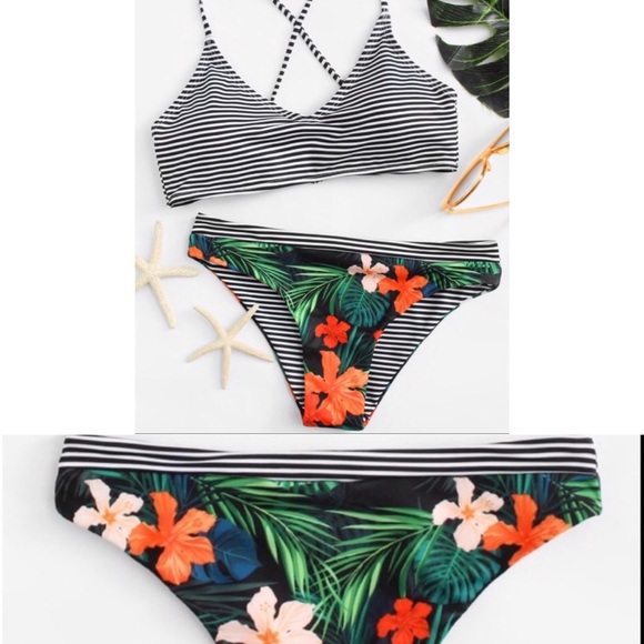 WILA Other - 1 Left! Wila reversible Hawaiian striped bikini